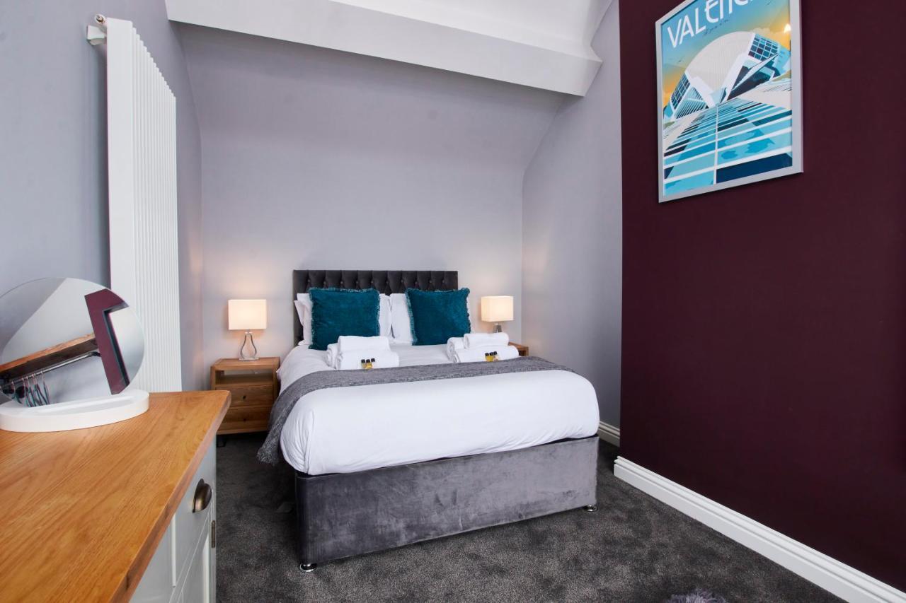 Delven House, Apartment 6 - Self Check-In, Self-Catering Serviced Apartment For East Midlands Airport Castle Donington Esterno foto